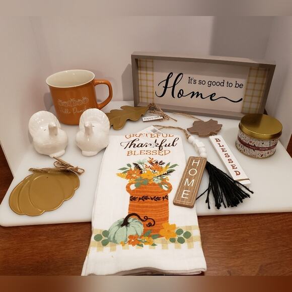 New Cottage Core Farmhouse 9 piece lot/bundle Fall home‎ inspirational p… - Picture 6 of 14